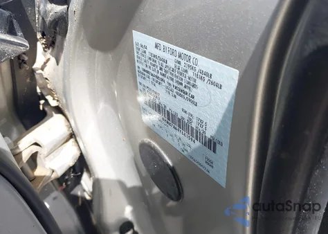 2004 Lincoln Ls V8 z USA, uszkodzony, nr VIN 1LNHM87A64Y681594